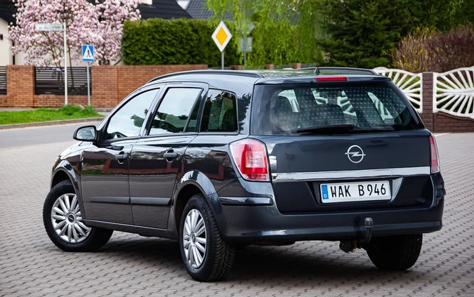 Opel Astra cena 16900 przebieg: 205000, rok produkcji 2009 z Sulejów małe 596